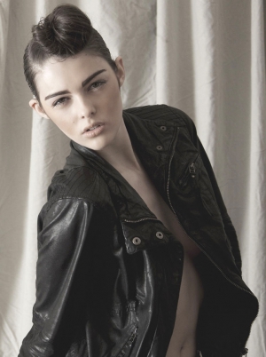 Nuray Demir - Hair & Make up   photo by Tina Hohl
